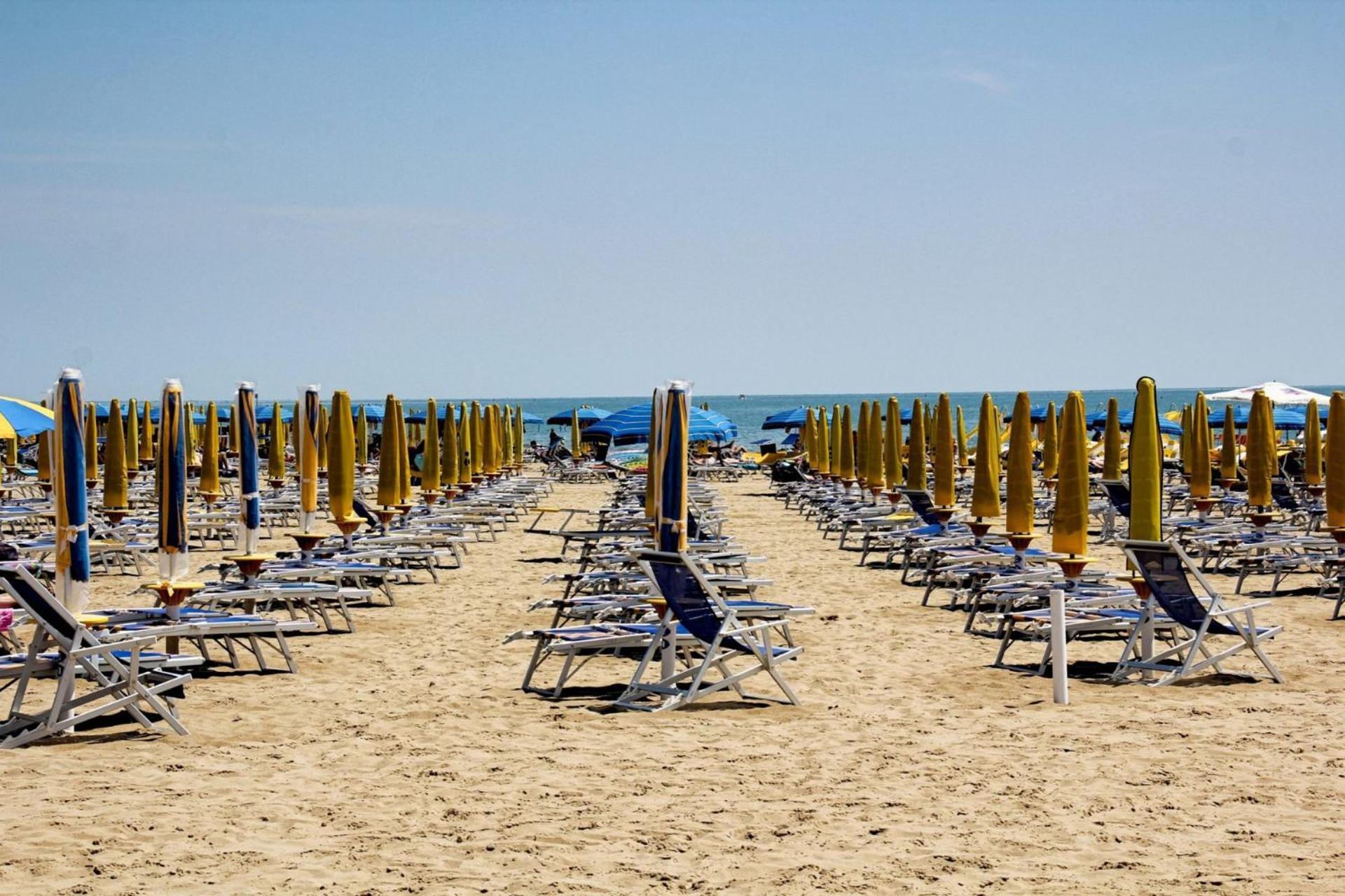 Piazza Mazzini Appartamento A 2 Passi Dal Mare. 리도 디 예솔로 외부 사진